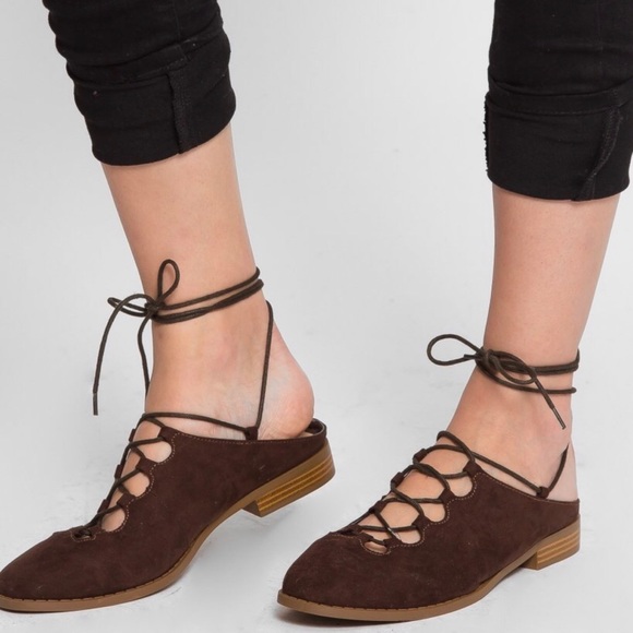 Shoes - Valerie Mule flats NWT✨